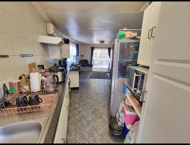 3 BEDROOM HOUSE FOR SALE IN MISTY BAY